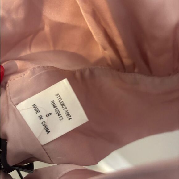 Cotton candy La Blush Halter Bralette tank cropped top size small NWT - Picture 3 of 4